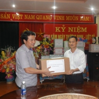 Kỉ niệm 69 năm ngày Thương binh liệt sĩ