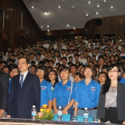 Khai giảng năm học mới 2013 - 2014