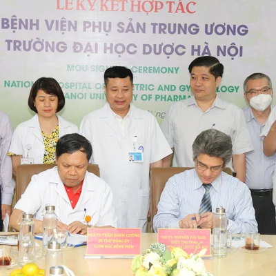 Lễ ký kết Thoả thuận Hợp tác giữa Trường Đại học Dược Hà Nội với Bệnh viện Phụ sản Trung ương