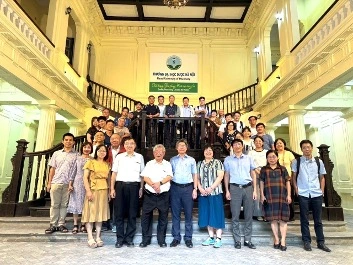 BUỔI TIẾP ĐÓN ĐOÀN CÁC TRƯỜNG ĐẠI HỌC DƯỢC VÀ CÔNG TY DƯỢC PHẨM ĐÀI LOAN TẠI TRƯỜNG ĐẠI HỌC DƯỢC HÀ NỘI
